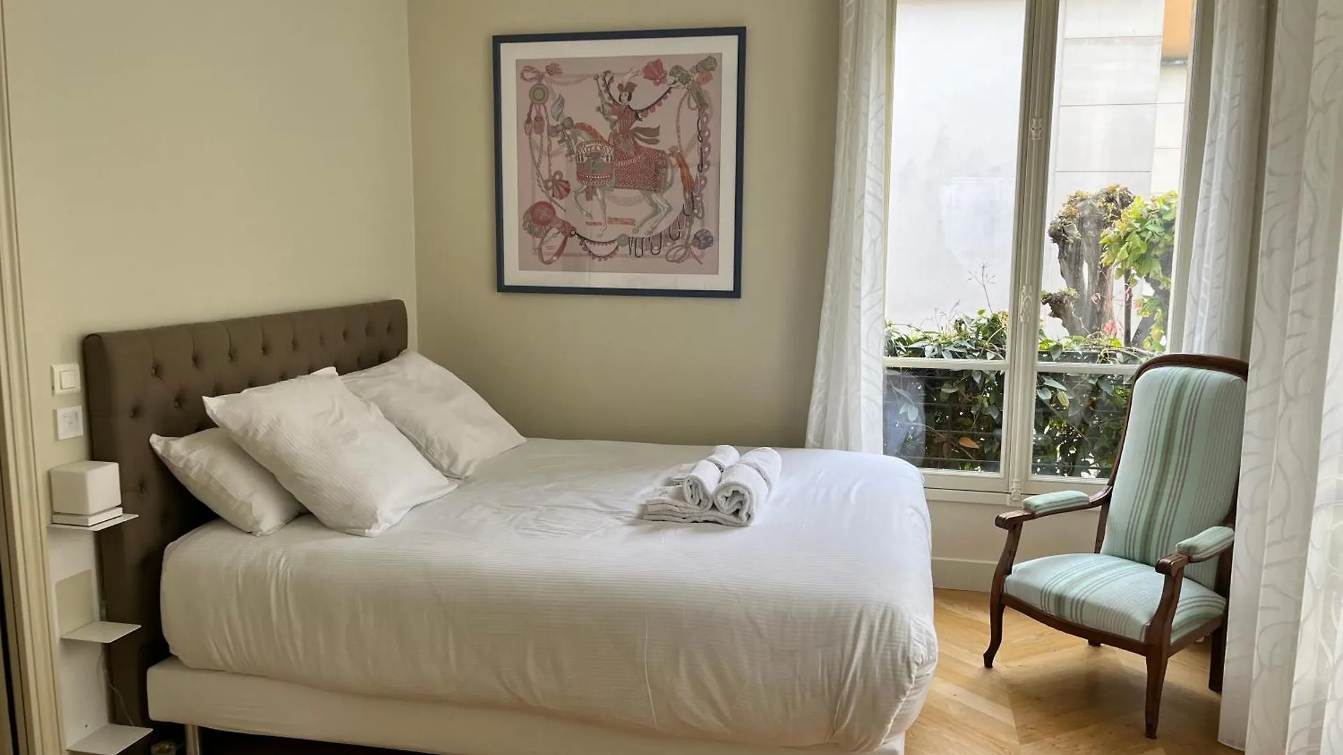 Homestay La Villa D'Auteuil, Paris 16, Renovee
