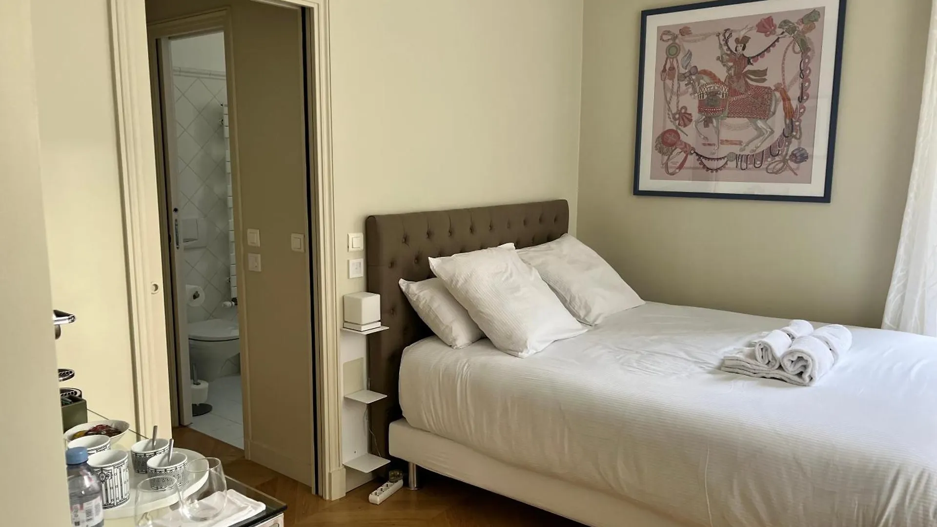 La Villa D'Auteuil, Paris 16, Renovee 0*,