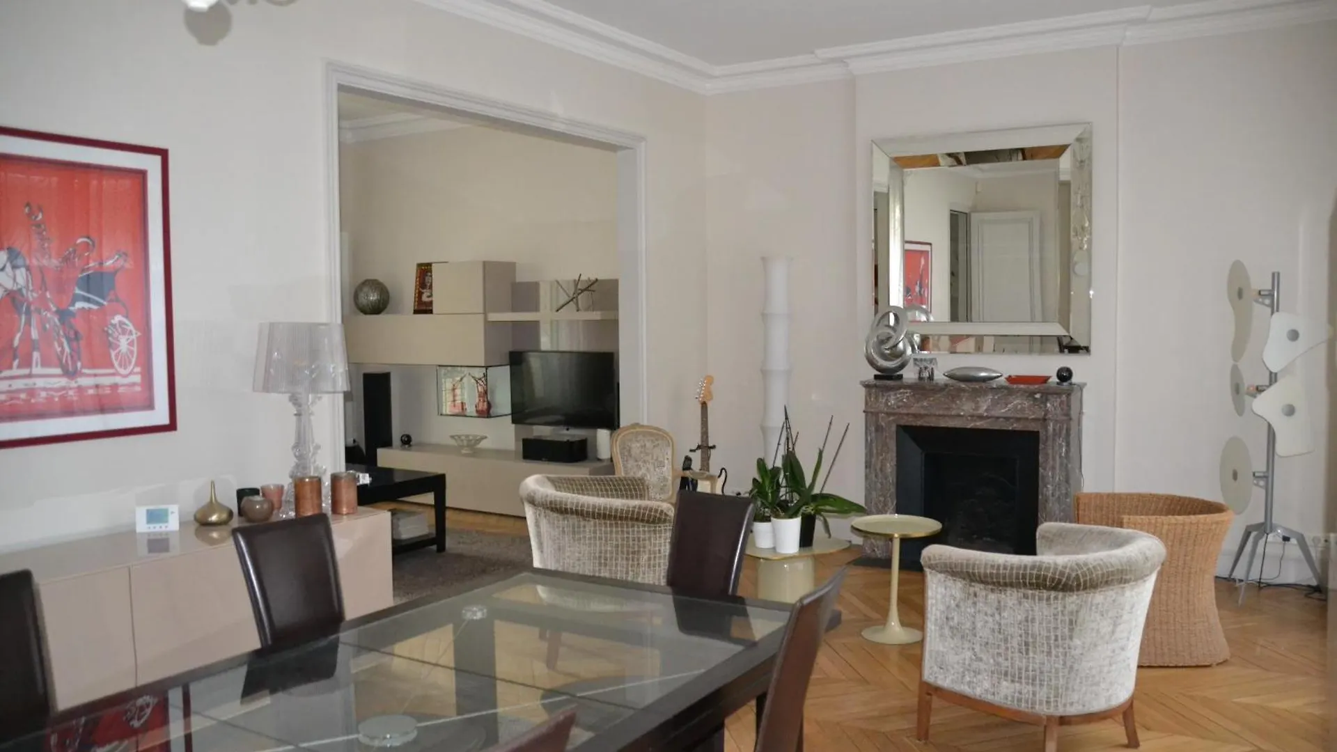La Villa D'Auteuil, Paris 16, Renovee 0*,  France