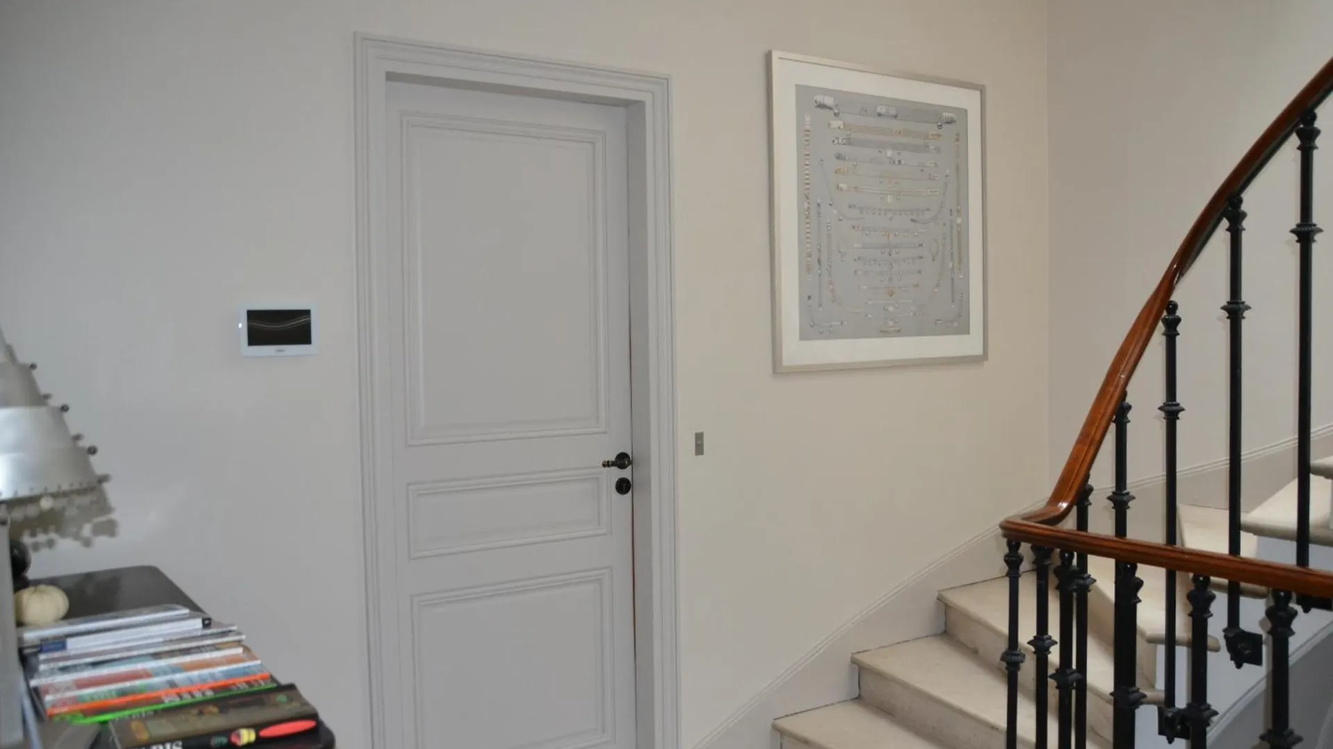 La Villa D'Auteuil, Paris 16, Renovee